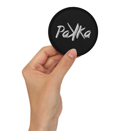 Embroidered patches • Pakka Logo